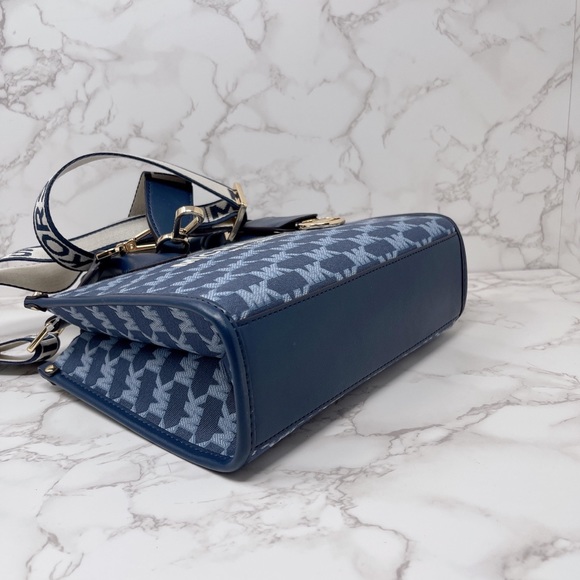 Michael Kors Mirella Small Shopper Crossbody - Picture 6 of 9